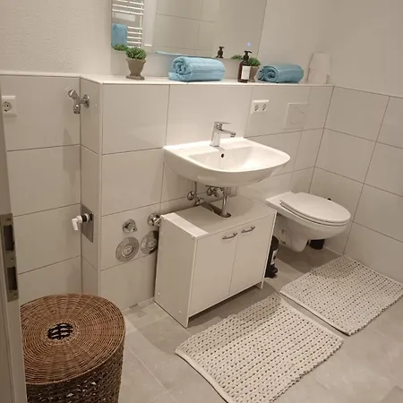 L8 Street - Gneisenaustrasse 9 Апартаменты *