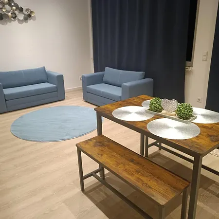 L8 Street - Gneisenaustrasse 9 * Пфорцхайм