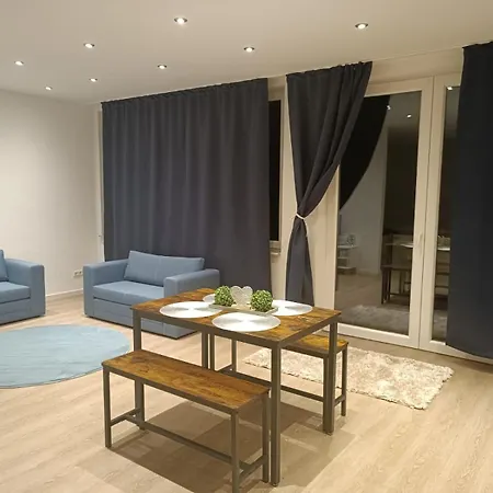 L8 Street - Gneisenaustrasse 9 プフォルツハイム